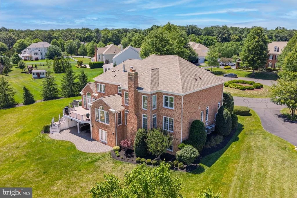 Photo of 20882 MCINTOSH PLACE