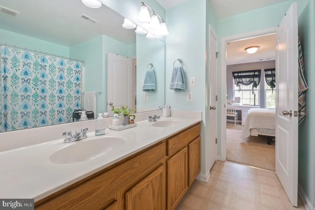Photo of 6218 ALAN LINTON BOULEVARD W
