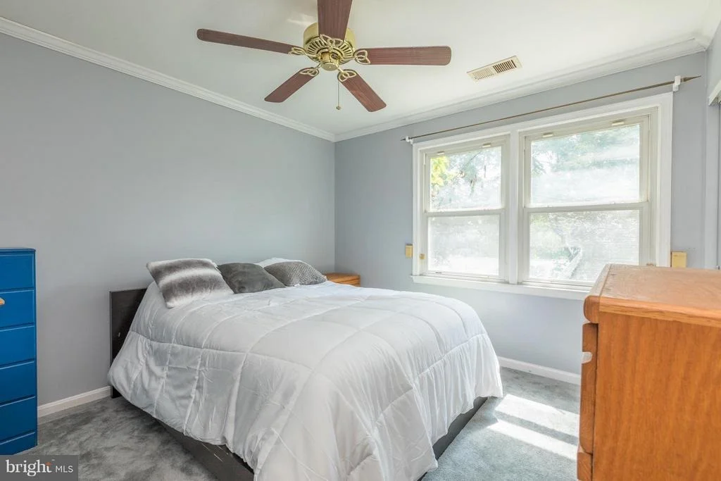 Photo of 230 NORTHVIEW DRIVE