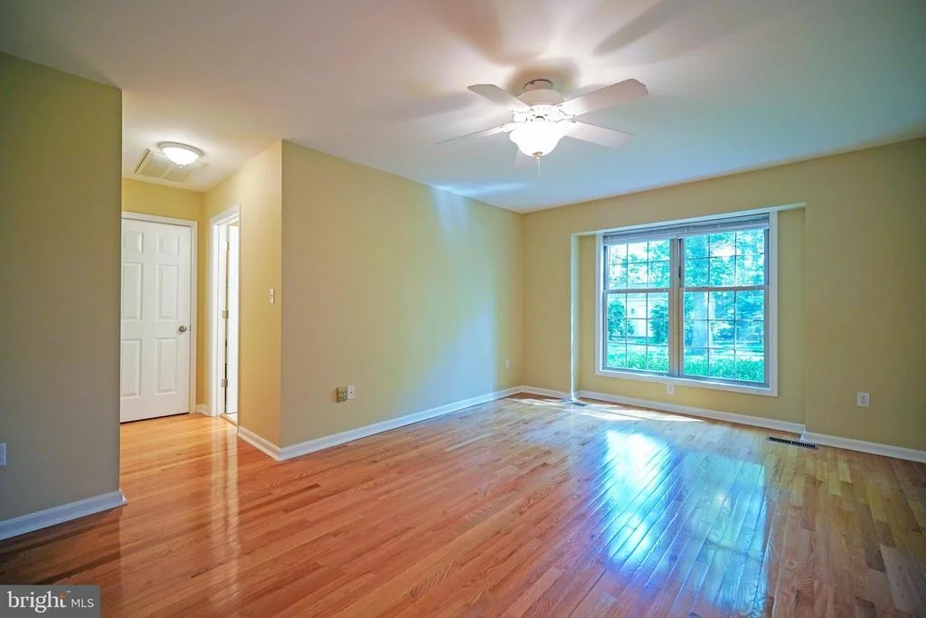 Photo of 72 GAINSBOROUGH DRIVE