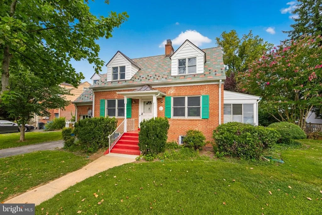 Photo of 9802 FOREST GROVE DRIVE