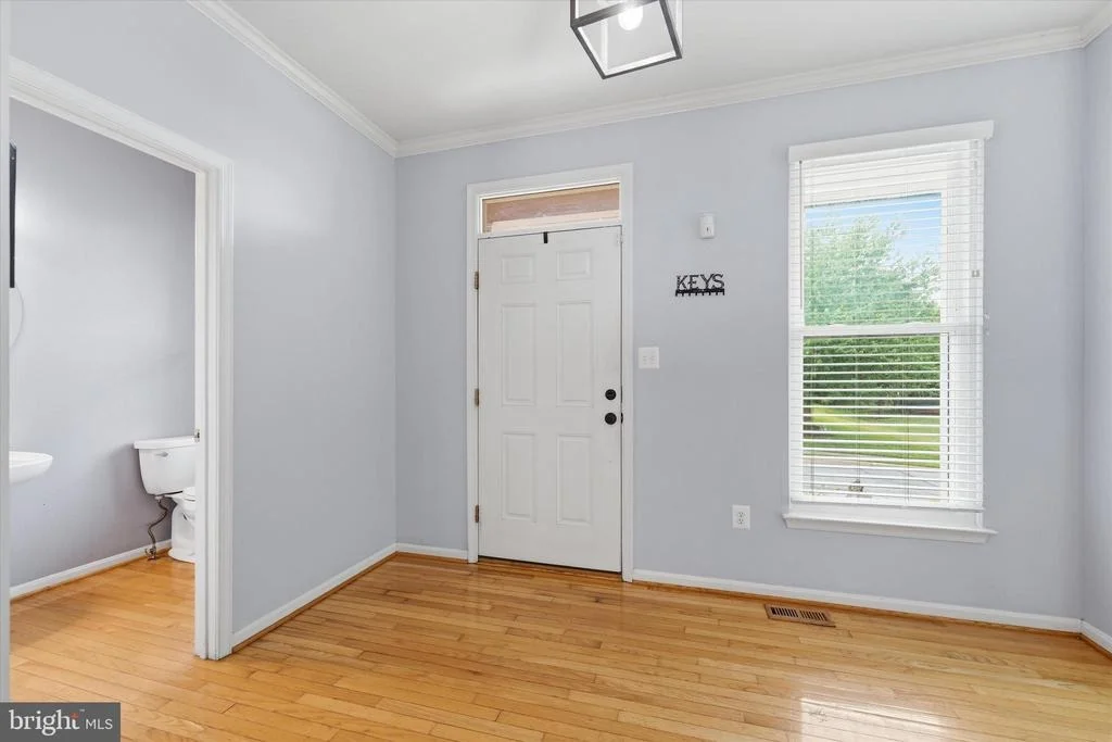 Photo of 2402 SHAKER LANE