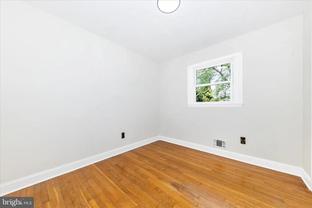 Photo of 5806 CHERYL LANE