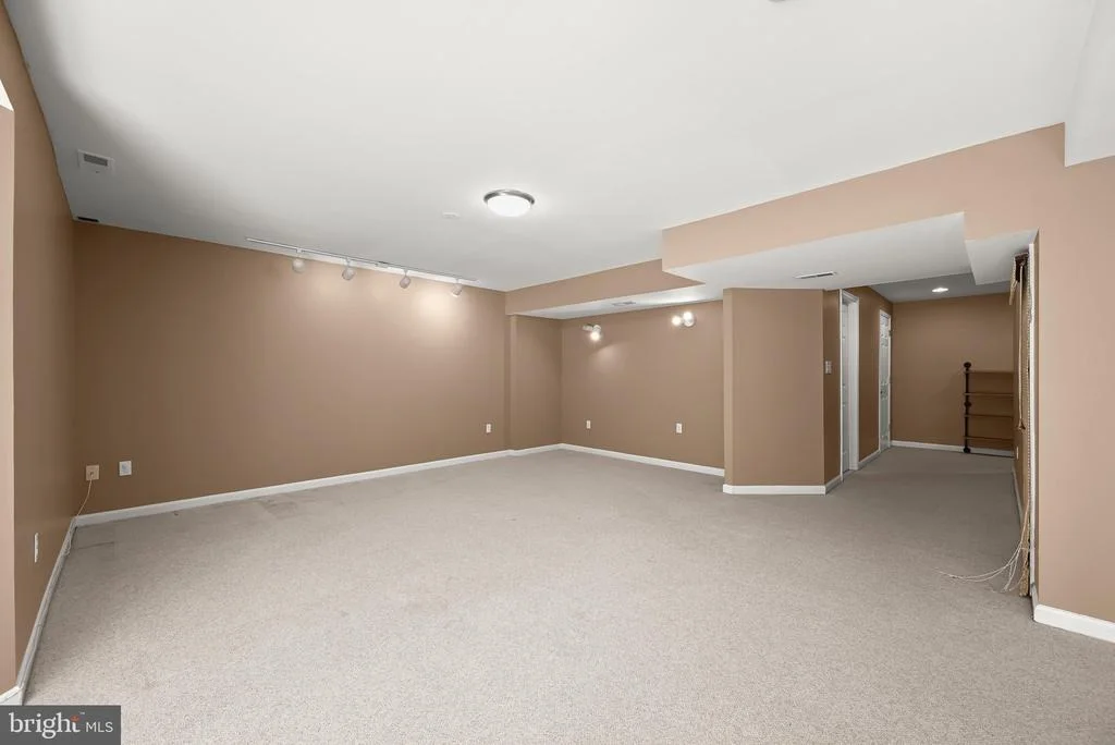 Photo of 10604 HARPOON HILL