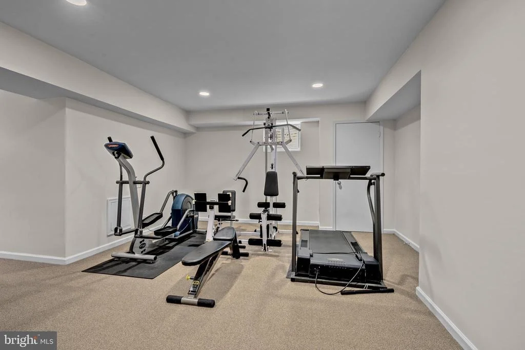 Photo of 1077 SPRING HILL ROAD