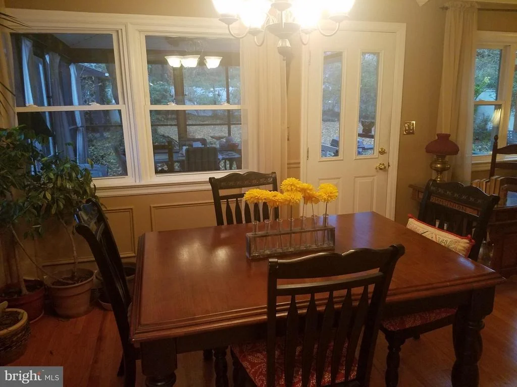 Photo of 306 W 12TH STREET