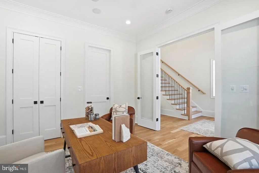 Photo of 6512 WILLIAMSBURG BOULEVARD