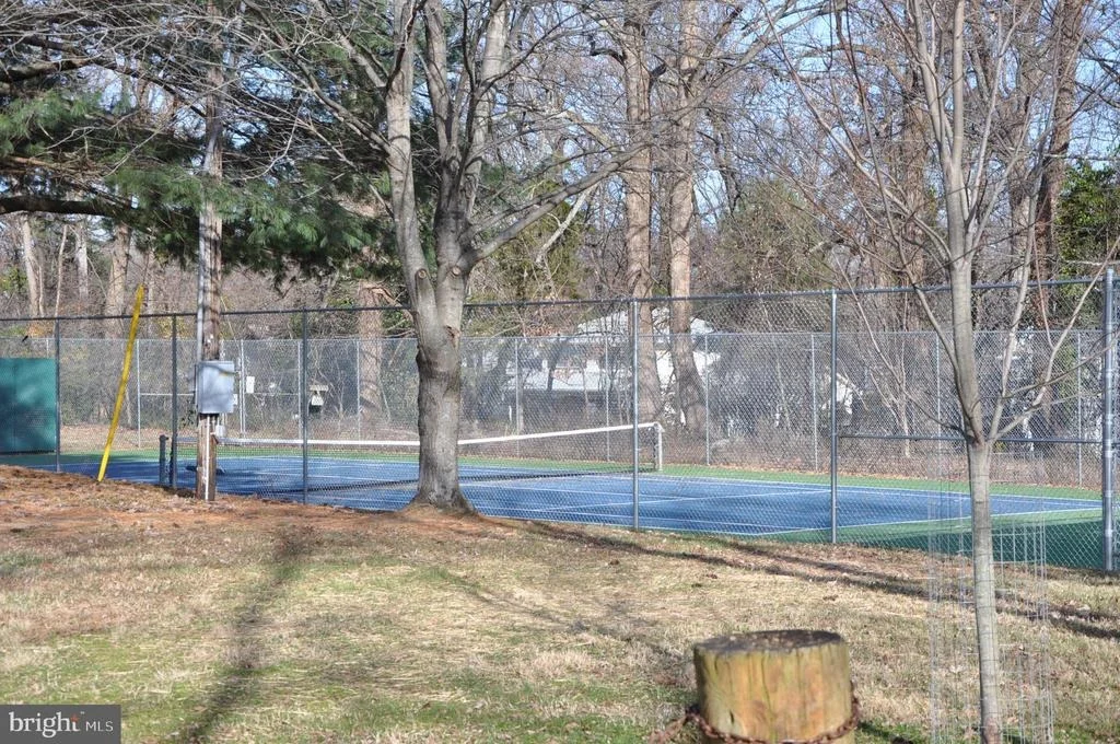 Photo of 1465 RIDGEWAY