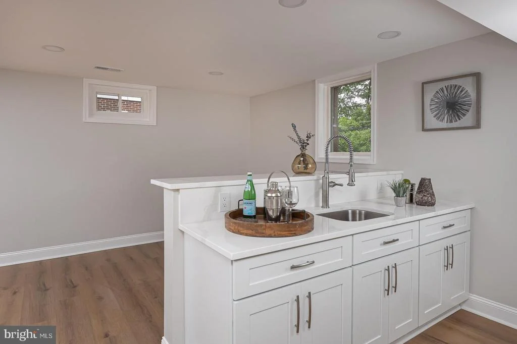 Photo of 536 BROOK ROAD