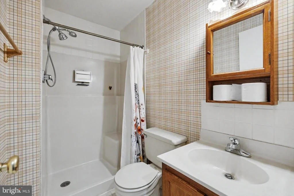 Photo of 7 SENECA TERRACE