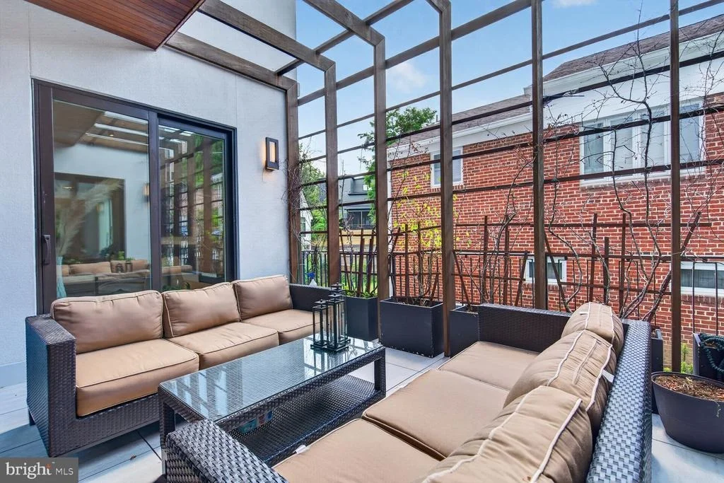 Photo of 4512 SALEM LANE NW