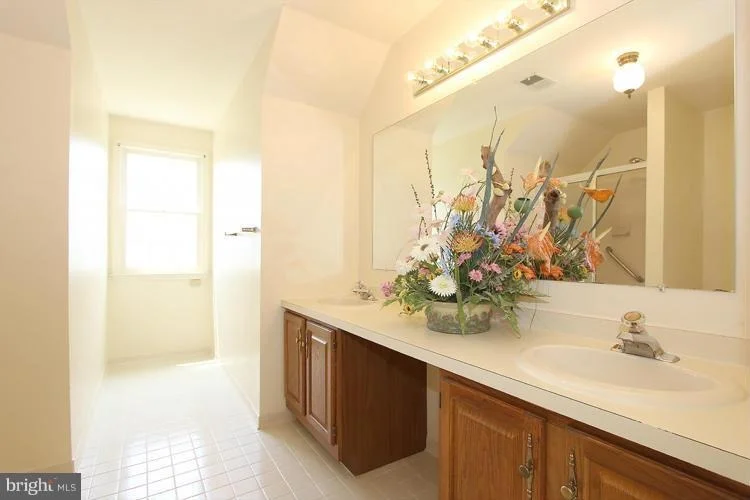 Photo of 13126 VENETIAN ROAD