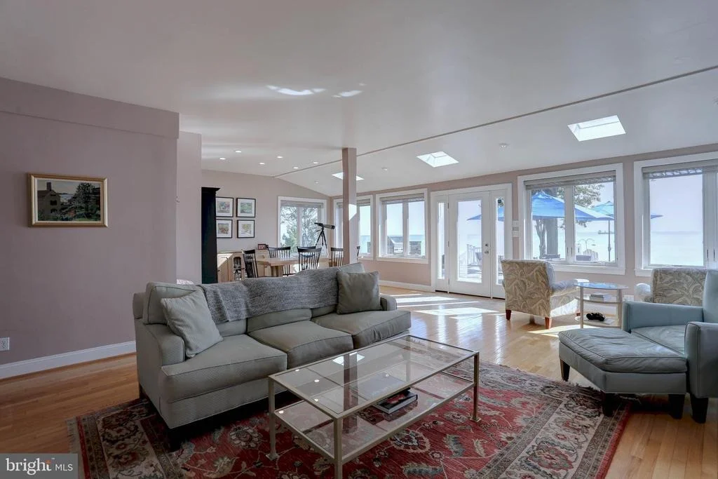 Photo of 8171 BAYSIDE DRIVE