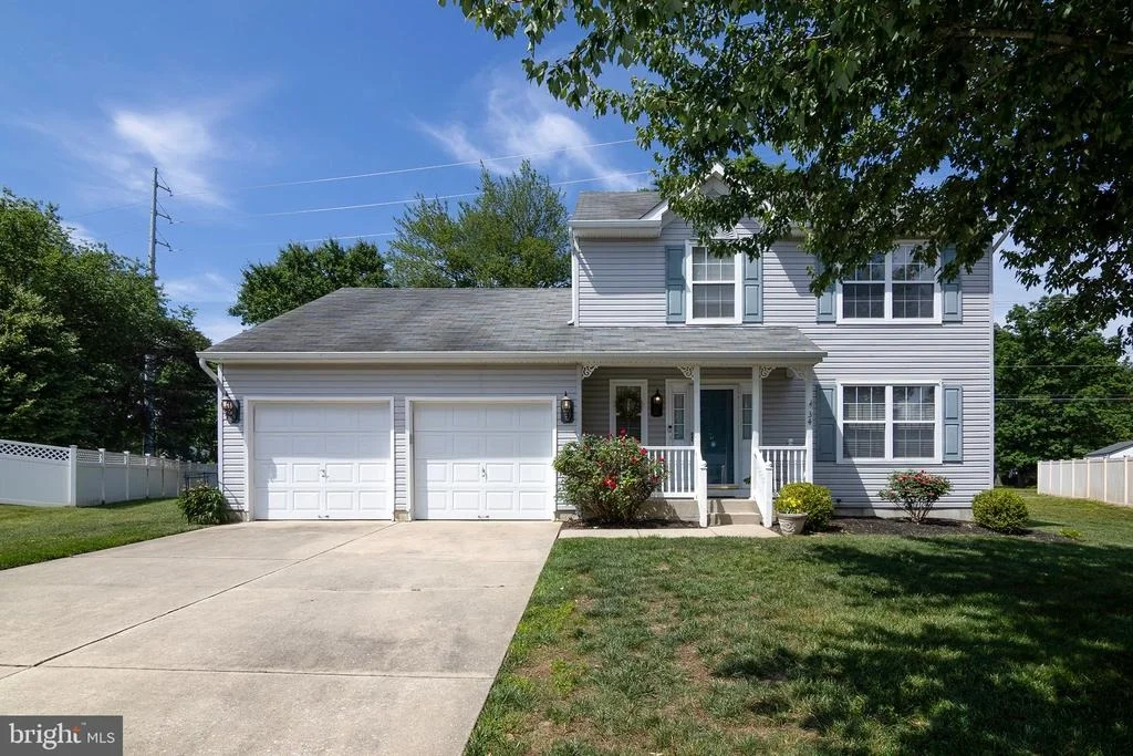 Photo of 34 CHESTERTOWN ROAD