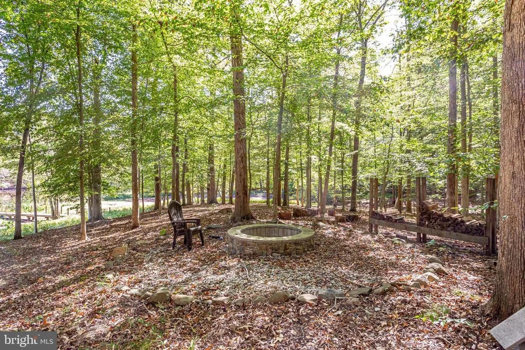 Photo of 10941 STONEBROOK DRIVE