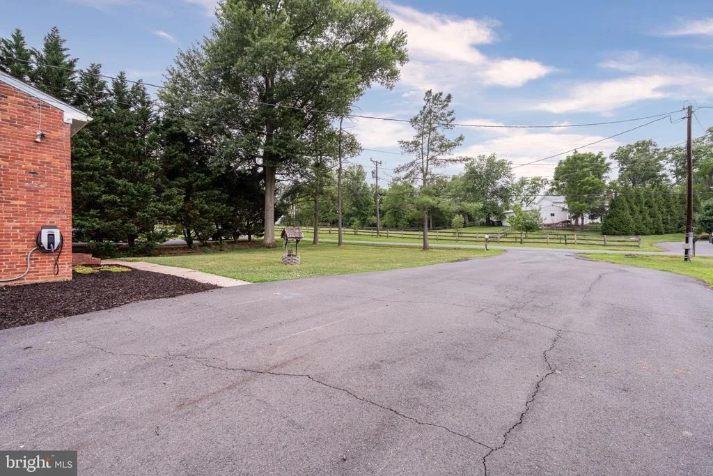 Photo of 20212 BROAD RUN DRIVE