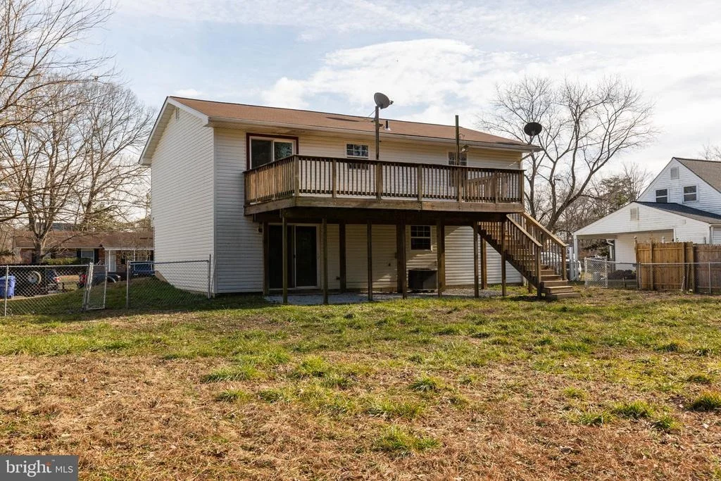Photo of 708 UNIVERSITY DRIVE