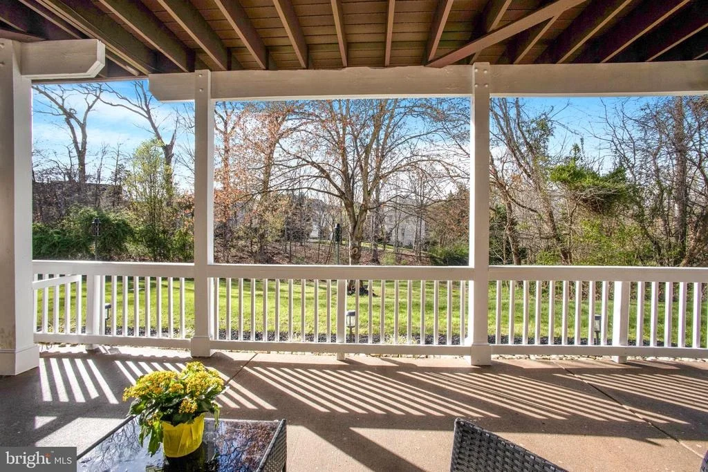 Photo of 47556 COMPTON CIRCLE