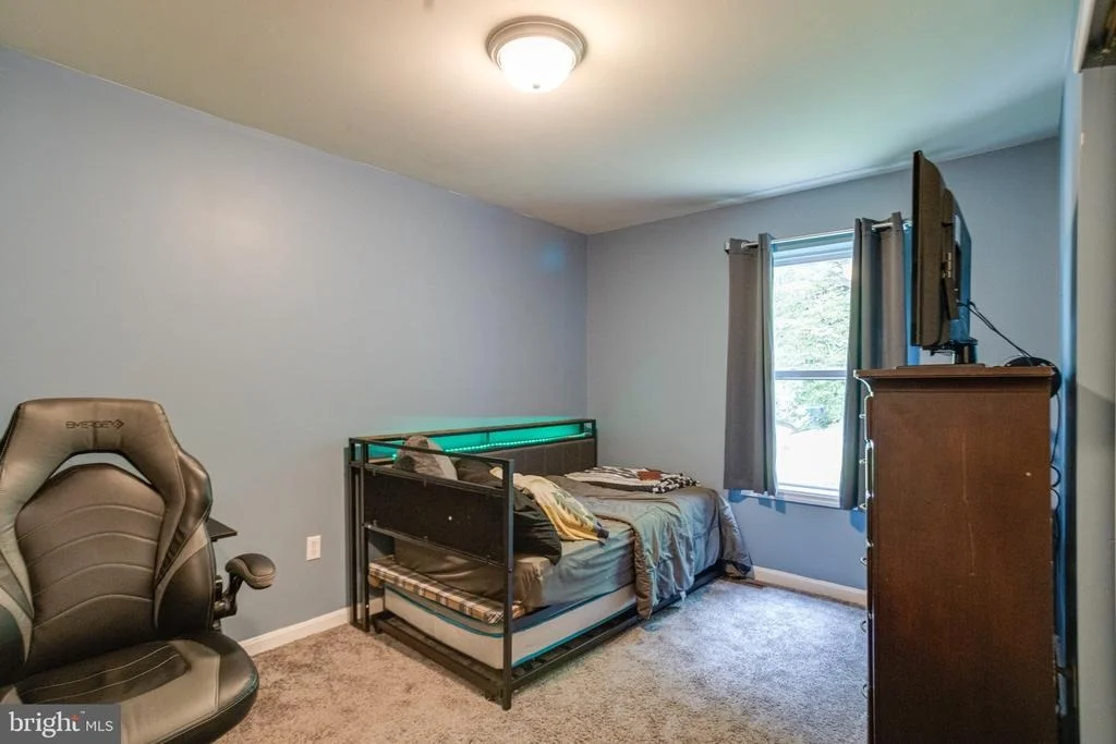 Photo of 44 ALGONQUIN DRIVE