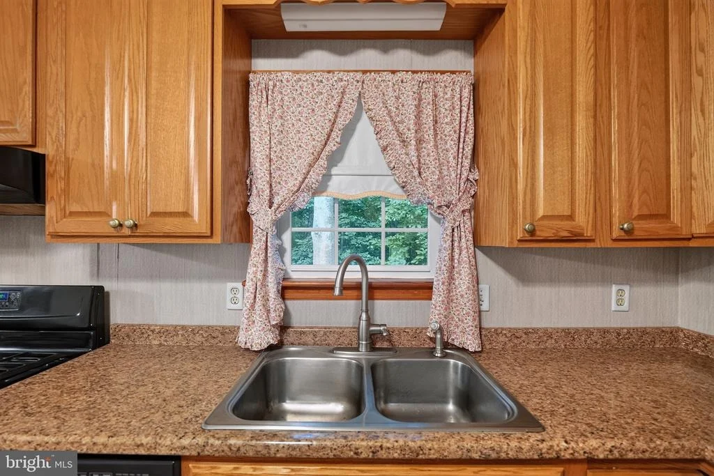 Photo of 9810 WOODSBORO ROAD