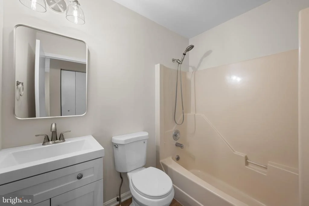 Photo of 2936 BACHMAN ROAD