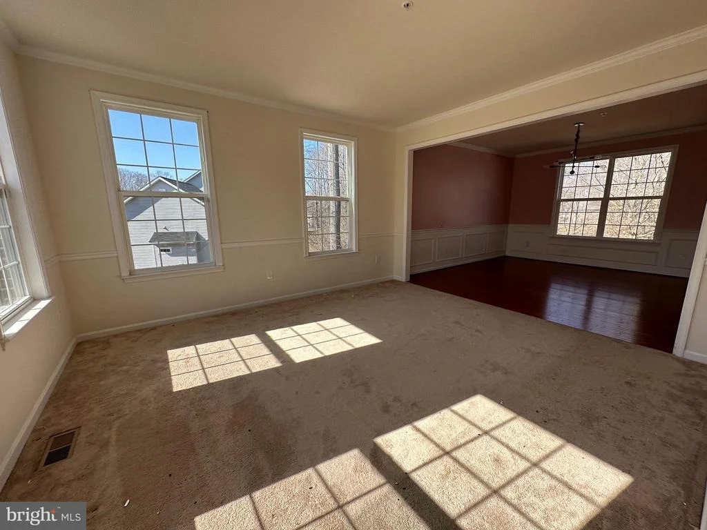 Photo of 7376 TOTTENHAM DRIVE