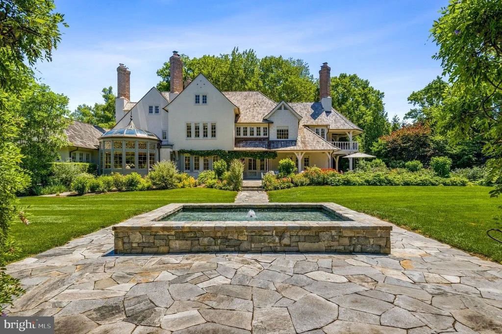 Photo of 7600 EXETER ROAD