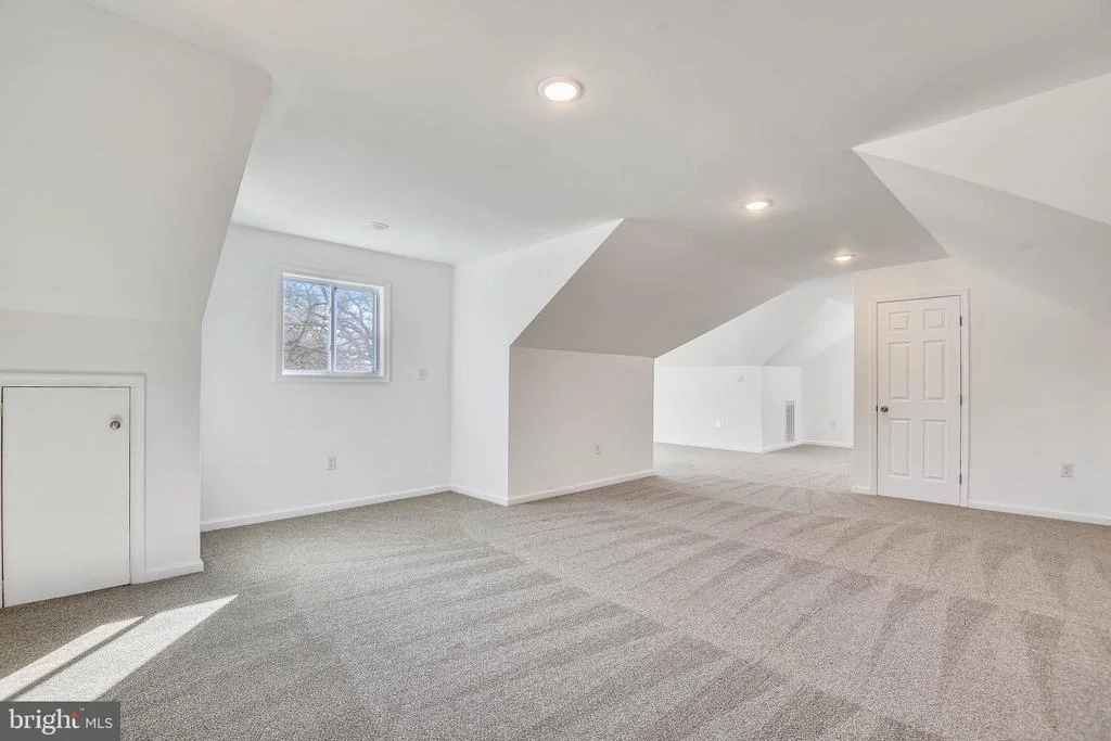 Photo of 8062 TELEGRAPH ROAD
