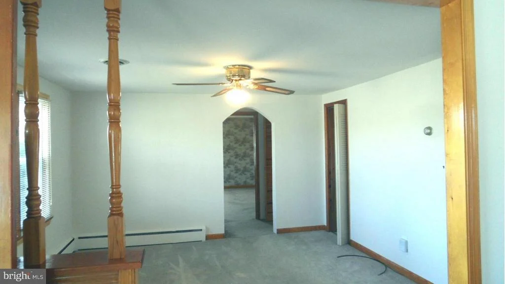 Photo of 304 SOUDER ROAD