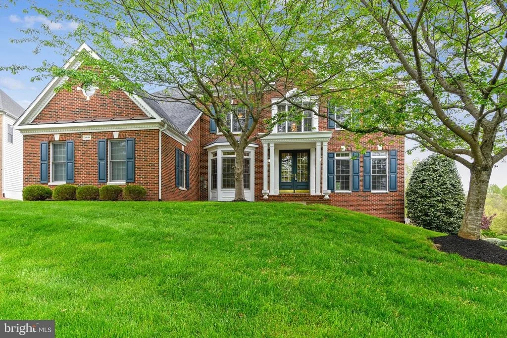 Photo of 24188 SPRING MEADOW CIRCLE