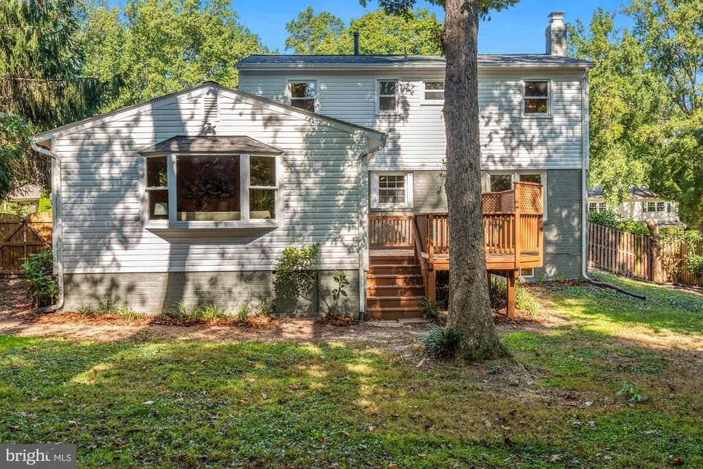 Photo of 6815 REYNARD DRIVE