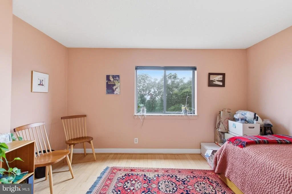 Photo of Unit 714 at 5902 MOUNT EAGLE DRIVE