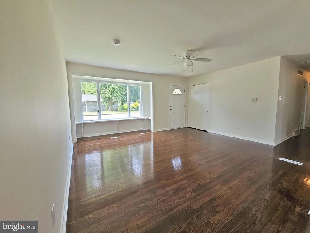 Photo of 82 HARVARD ROAD