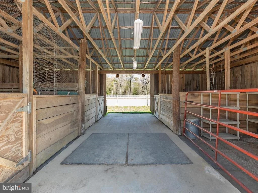 Photo of 15104 GARDNER ROAD