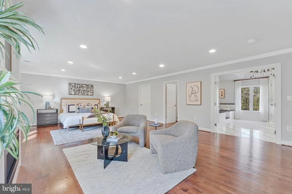 Photo of 8611 BROOK ROAD