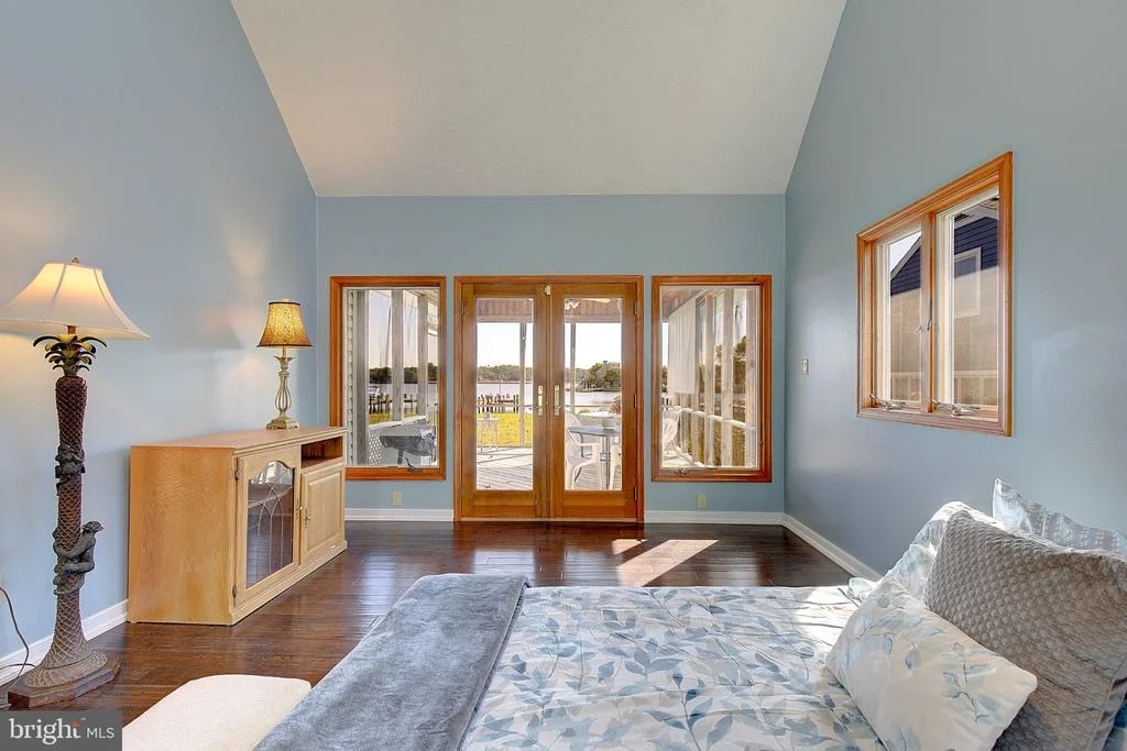 Photo of 8107 VENTNOR ROAD