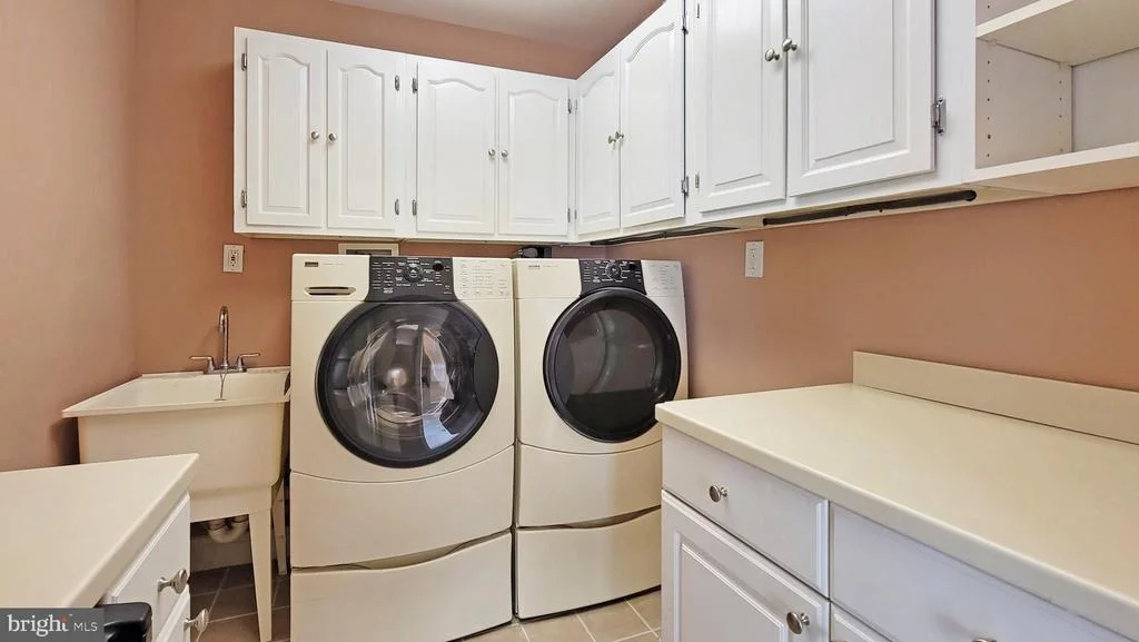 Photo of 8219 RIDING RIDGE PLACE