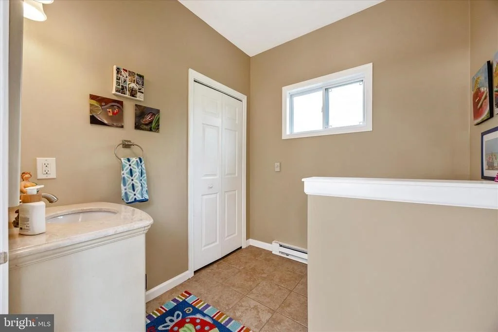 Photo of 6170 CHALLEDON CIRCLE