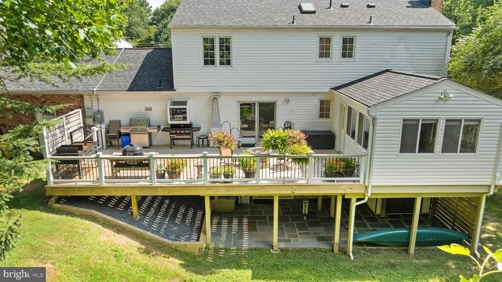Photo of 601 STONE HOUSE LANE