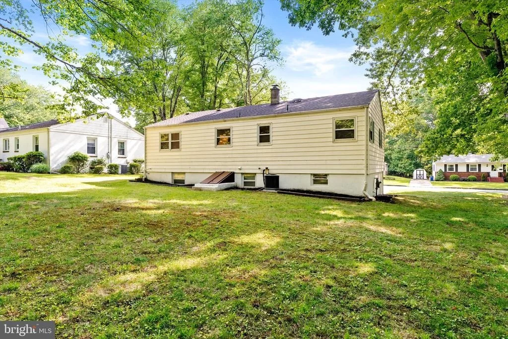 Photo of 60 BROAD AVENUE