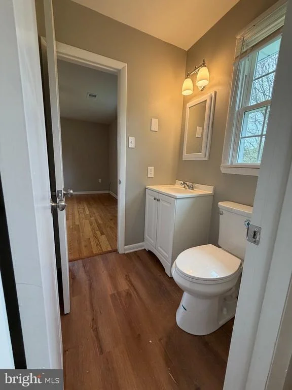Photo of 3 SPRINGVIEW BOULEVARD