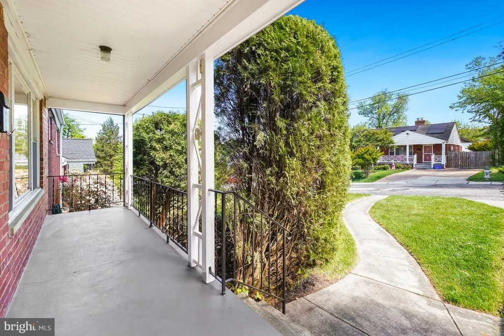 Photo of 1615 PARHAM PLACE