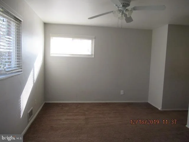 Photo of 1801 GLENPARK DRIVE