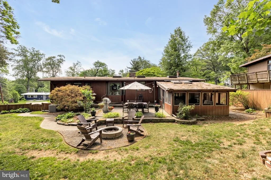 Photo of 3018 PINE SPRING ROAD