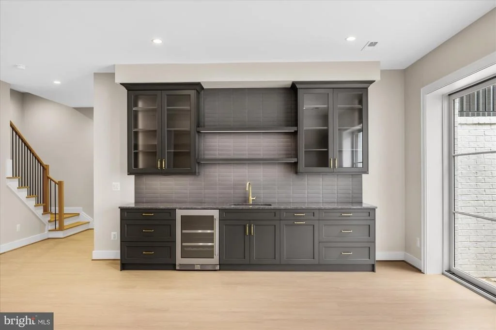 Photo of 1104 SHARON COURT