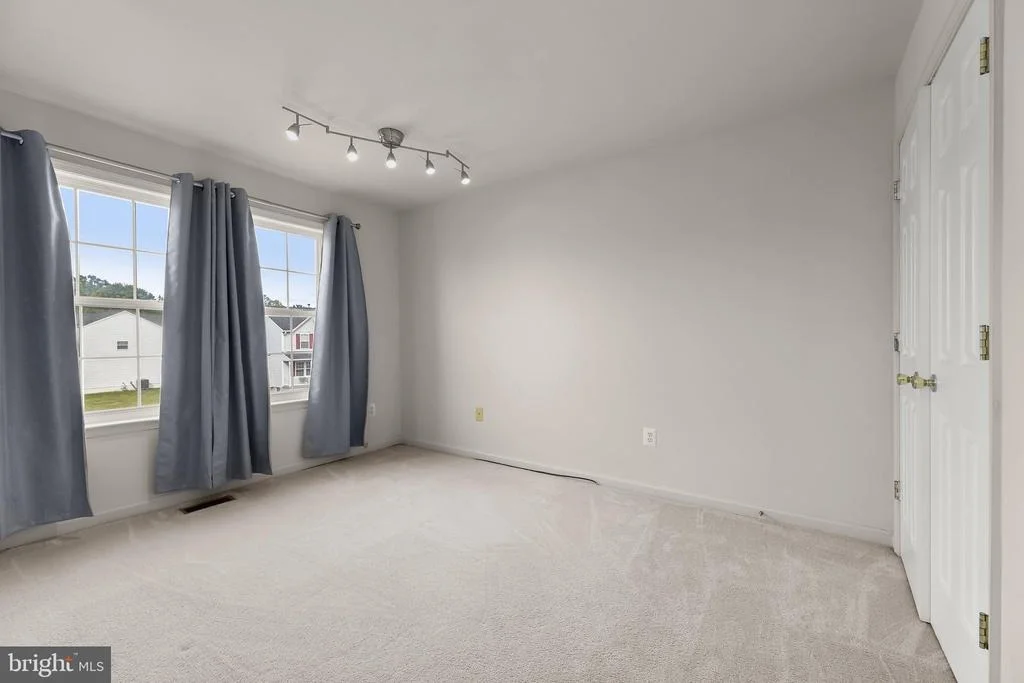 Photo of 236 LAKE COVENTRY DRIVE
