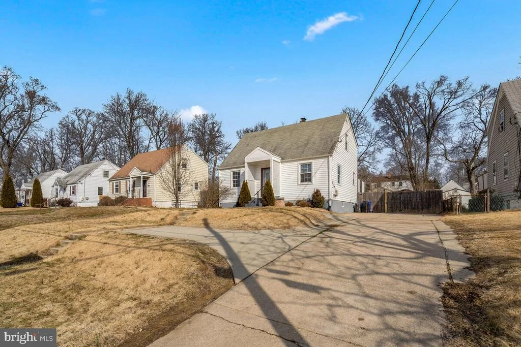 Photo of 2515 RANDOLPH ROAD