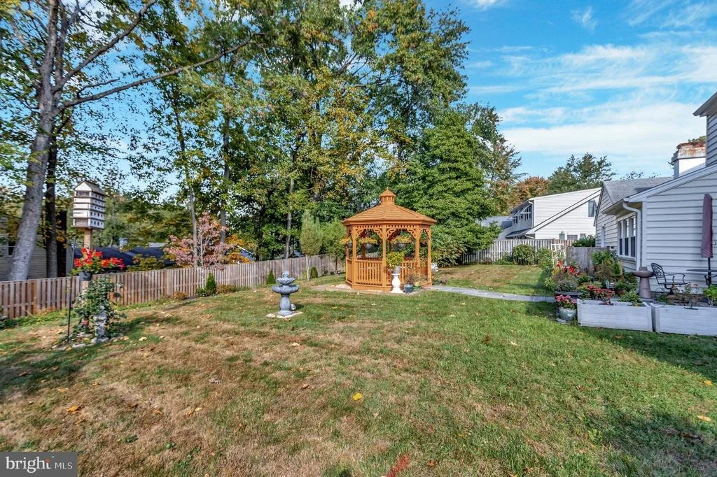 Photo of 14040 BREEZE HILL LANE
