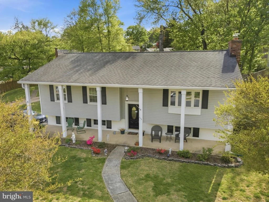 Photo of 509 GLADHILL ROAD