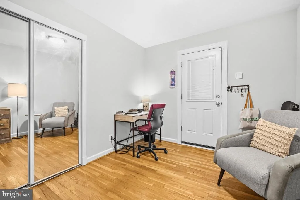 Photo of 1600 FLORA LANE